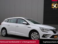 Occasion Renault Mégane GrandTour Business 116 PK (85 kW) 2020 Wit Stationwagen