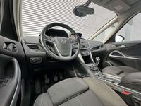 tweedehands Opel Zafira Tourer 1.4 Business+ 7p. | Dak| Navi| Camera| Trekhaak|