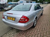 tweedehands Mercedes E240 Avantgarde Aut. *199.916 KM*CLIMA*LEER*ZEER MOOI