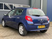 tweedehands Renault Clio 1.4-16V Dynamique Luxe Airco