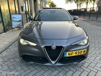 tweedehands Alfa Romeo Giulia 2.2 Super Panorama xenon leder 19 inch