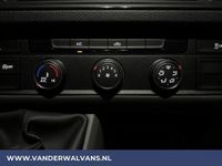 tweedehands VW Crafter 2.0 TDI L3H3 L2H2 Euro6 Airco | Parkeersensoren V+A | 270gr achterdeuren Bijrijdersbank, Bluetooth-telefoonvoorbereiding