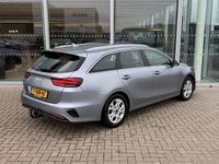 Occasion Kia Ceed 2023 Grijs Hatchback