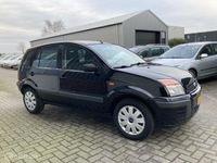tweedehands Ford Fusion 1.4-16V Champion NETTE AUTO!