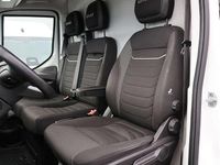 Occasion Iveco Daily 179 PK (131 kW) 2023 Wit Van