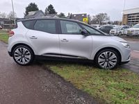 Occasion Renault Scénic IV Business 140 PK (102 kW) 2022 Grijs (metallic) MPV