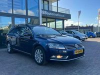 tweedehands VW Passat Variant 2.0 TDI Highline BlueMotion automaat navigatie clima cruise controle lm-velgen elk-pakket pdc trekhaak