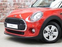 Occasion Mini Cooper Business 2017 Rood Hatchback