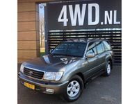 tweedehands Toyota Land Cruiser 100 4.2 TDI EXEC AUT LEDER CLIMA CRUISE YOUNG TIMER / EXPORT CAR NW APK ¤ 14500 INCL MARGE Fiscaal voordelige YOUNGTIMER mag 3500 kg trekken