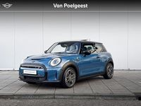Occasion Mini Cooper Collection 135 kW (184 PK) 2021 Island blue Hatchback