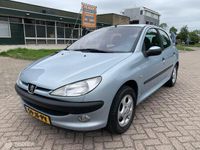 tweedehands Peugeot 206 1.6-16V Gentry