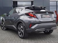 tweedehands Toyota C-HR 2.0 Hybrid Team D 184pk/ Navi / LED / Key-less / 18LM /ACC