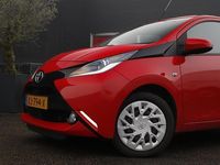 Occasion Toyota Aygo X-clusiv 69 PK (50 kW) 2015 Rood Hatchback