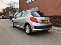 tweedehands Peugeot 207 1.6 VTi XT Automaat