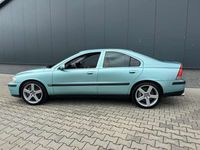 tweedehands Volvo S60 R 2.5T AWD Flashgreen handgeschakeld NL Auto