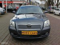 tweedehands Toyota Avensis WAGON 2.2 D-4D D-CAT LINEA LUNA