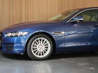 tweedehands Jaguar XE 2.0 D Pure Lage kilometerstand / navigatie / parke