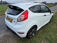 tweedehands Ford Fiesta 1.6 ST2 182PK, dealer onderhouden