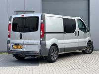 tweedehands Opel Vivaro 2.5 CDTI L2H1 Automaat Dubbelcabine Airco Marge Parkeersensor