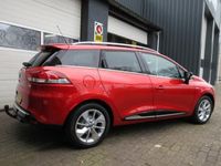 tweedehands Renault Clio IV Estate 0.9 TCe Limited NIEUWSTAAT! HELE NETTE AUTO/CRUISE/CLIMA/LMV