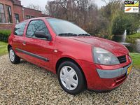 Occasion Renault Clio II Authentique 59 PK (43 kW) 2004 Rood Hatchback