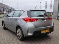 Occasion Toyota Auris 132 PK (97 kW) 2013 Grijs Hatchback