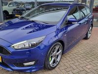 tweedehands Ford Focus Wagon 1.5 ST-Line 182 * 6 Bak * Navigatie *Achterr