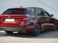 tweedehands BMW 520 5-SERIE Touring i High Executive M Sport Panorama Dak / Hifi / Laserlight / Trekhaak / Comfortstoelen