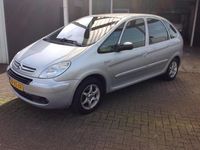 tweedehands Citroën Xsara Picasso 1.6i-16V Caractère airco apk el ramen