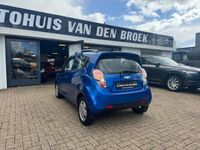 tweedehands Chevrolet Spark 1.2 16V LT Airco Elek Pakket Lm Velgen Dakrail Nw