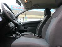 tweedehands Ford Fiesta 1.4-16V Futura airco lm-velgen nette auto !
