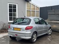 Occasion Peugeot 206 Griffe 109 PK (80 kW) 2006 Grijs Hatchback