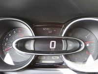 tweedehands Renault Clio V Estate 0.9 TCe 90 Limited | Parkeersensoren achter | Trekhaak | Navigatie | DAB+ | Getint glas |