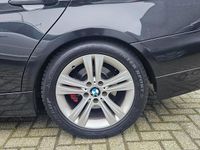 Occasion BMW 318 143 PK (105 kW) 2009 Zwart Sedan