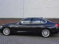 tweedehands BMW 320 320 i Luxury Edition