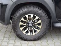 tweedehands Toyota HiLux 2.8 D-4D DUBBEL CABINE GR SPORT A/T BE TREKKER 5 S