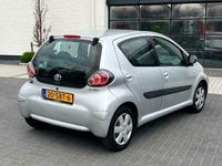 tweedehands Toyota Aygo 1.0 12v VVT-i Comfort*AIRCO*AUTOMAAT*NAVI