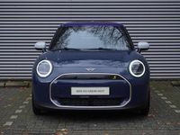 Occasion Mini Cooper SE Favoured 160 kW (218 PK) 2025 Blauw Hatchback