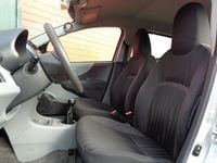 Occasion Nissan Pixo 68 PK (50 kW) 2011 Grijs Hatchback