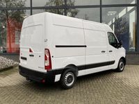 tweedehands Renault Master T35 2.3 dCi 135 L2H2 Comfort / Rijklaar! / Airco / Parkeersensoren achter / Zijschuifdeur rechts