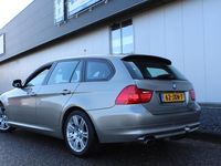 tweedehands BMW 320 320 Touring i Business Navigatie Trekhaak Airco 170