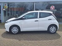tweedehands Toyota Aygo 1.0 VVT-i x-fun AIRCO - BLEUTOOTH - CRUISE CONTROLE - CENTRALE VERGRENDELING