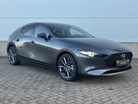 Nieuw Mazda 3 Center-Line 140 PK (102 kW) 2025 Grijs Hatchback