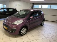 Occasion Peugeot 107 Envy 68 PK (50 kW) 2012 Paars (metallic) Hatchback