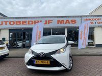 tweedehands Toyota Aygo 1.0 VVT-i x-play Airco Cruise Control