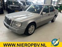 Occasion Mercedes E200 1993 Zilver Sedan