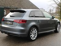Occasion Audi A3 Sportback S-Line 178 PK (130 kW) 2016 Grijs (metallic) Hatchback