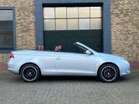 tweedehands VW Eos 2.0-16v FSI | Cruise + Clima + Carplay