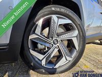 Occasion Hyundai Tucson Comfort 230 PK (169 kW) 2022 Grijs (metallic) SUV
