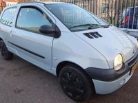 Occasion Renault Twingo Authentique 59 PK (43 kW) 2006 Grijs (metallic) Hatchback